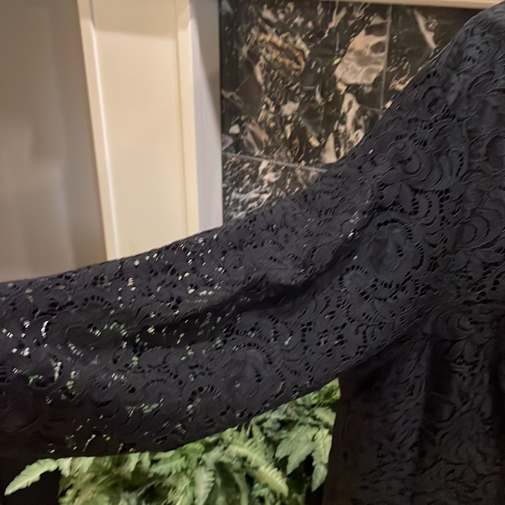 H&M+ Size 4x - image 3